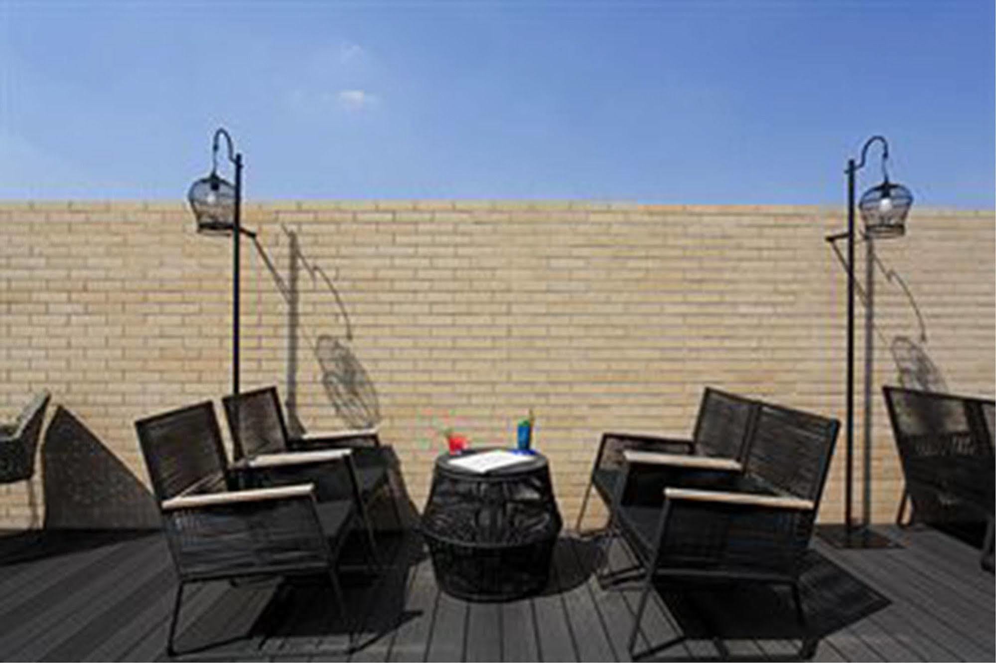 BAAN CHART HOTEL BANGKOK FROM 78 BOOK IN ADVANCE AND SAVE