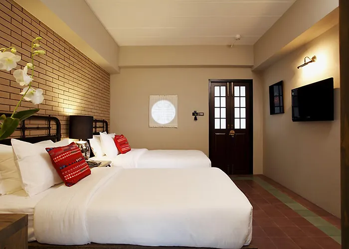 Baan Chart Hotel 4*