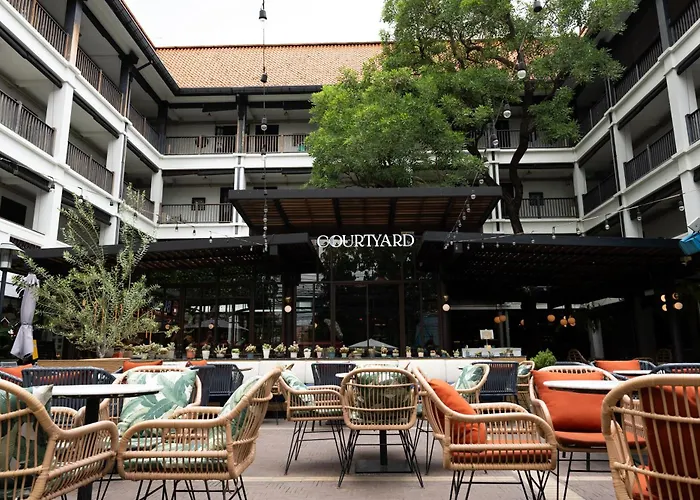 Baan Chart Hotel Bangkok