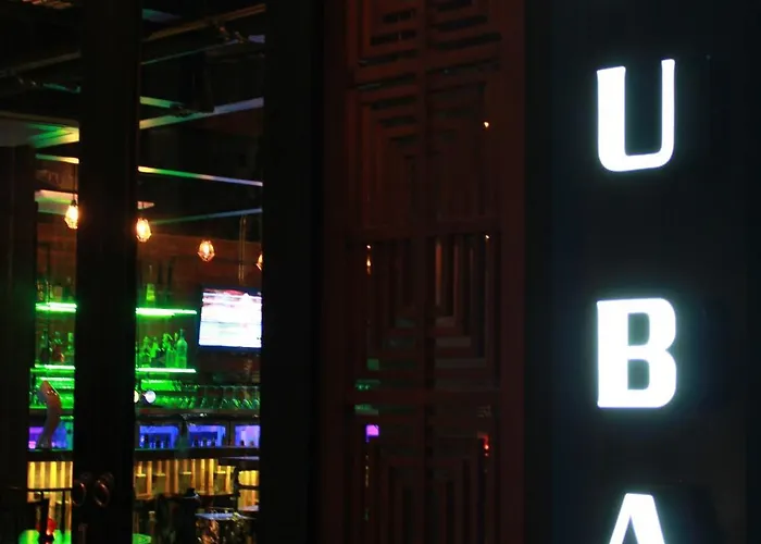 Baan Chart Hotel 4*